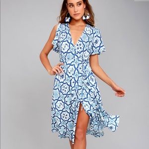 Lulus NWOT pattern dress
